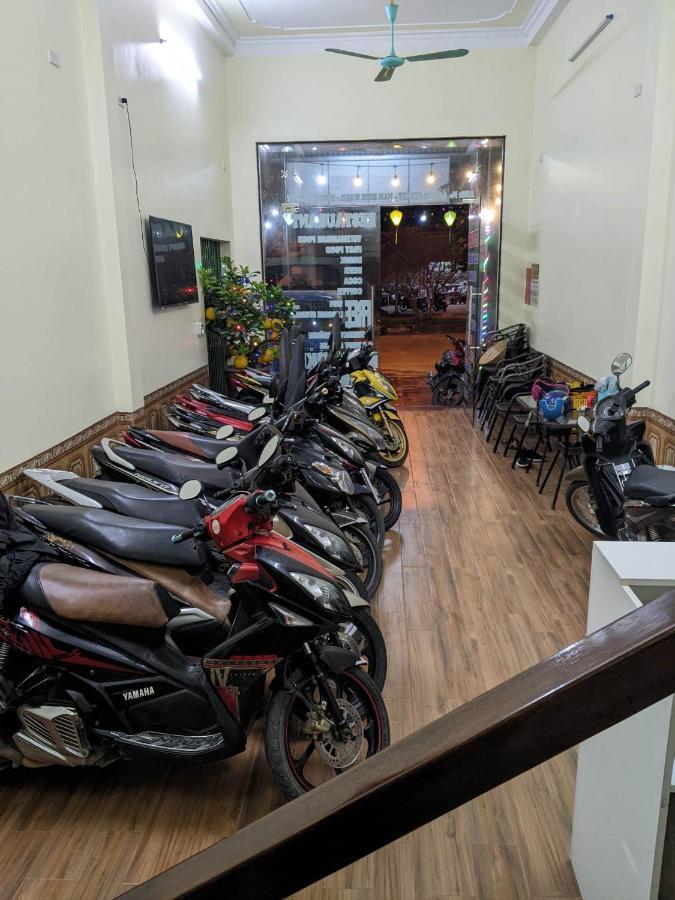 Train Station Backpackers Hostel Нин Бин Екстериор снимка