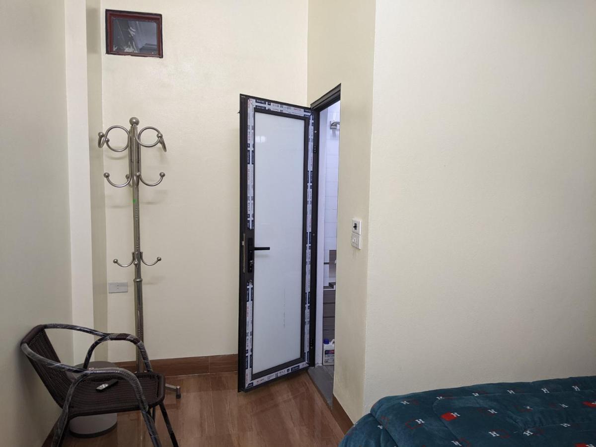 Train Station Backpackers Hostel Нин Бин Екстериор снимка